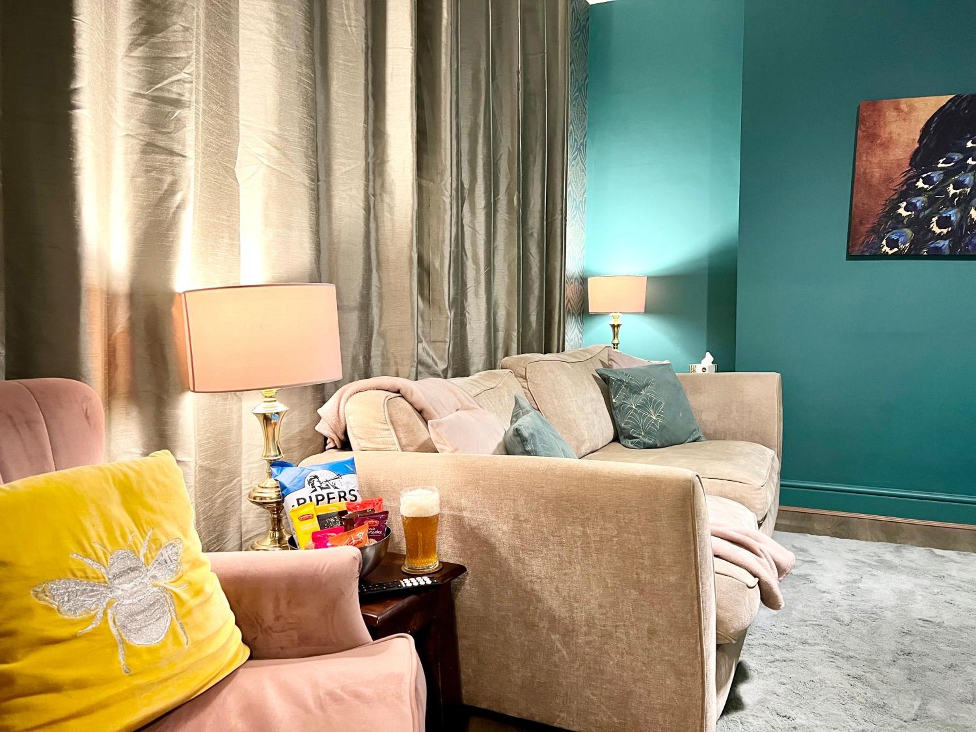 The Rose- Grd Floor, 2-5 Beds, Smarttv, Uni, Tram, M250 Fibre Apartment นอตติงแฮม ภายนอก รูปภาพ